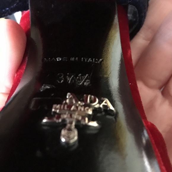 Prada Bicolor Velvet Red & Navy Platform Sandals - Picture 5 of 6